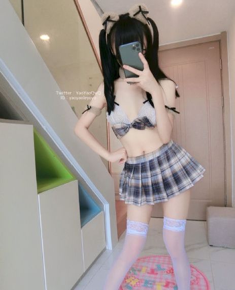 日本午夜精品理论_720免费观看超清